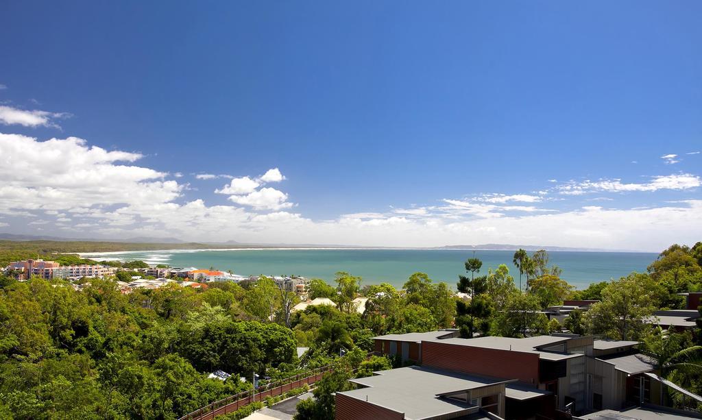 Peppers Noosa Resort And Villas Exterior foto View of the bay from the west